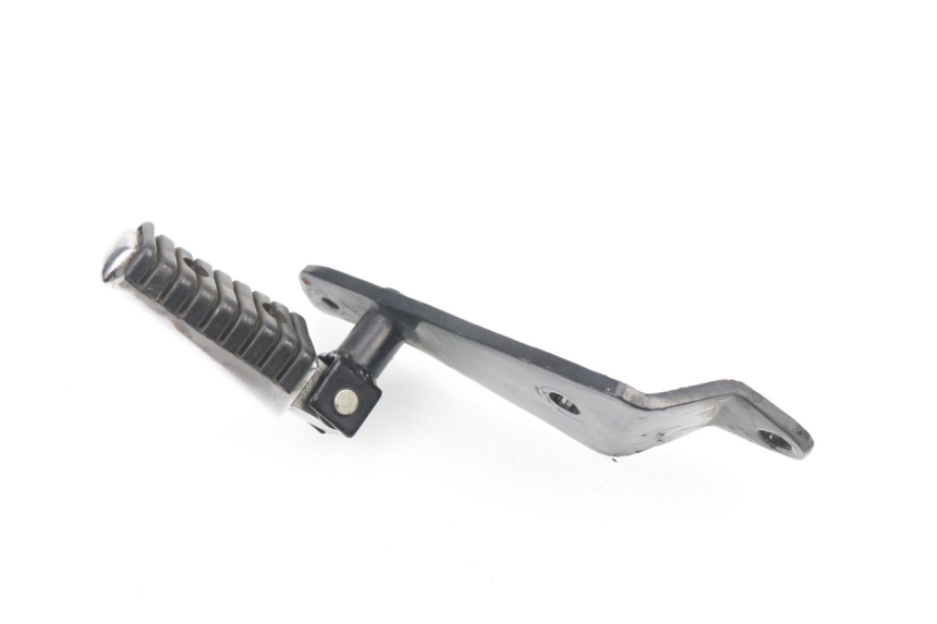 photo de REAR RIGHT FOOTREST MOUNT LIFAN ROYAL KING 250 (2011 - 2019)