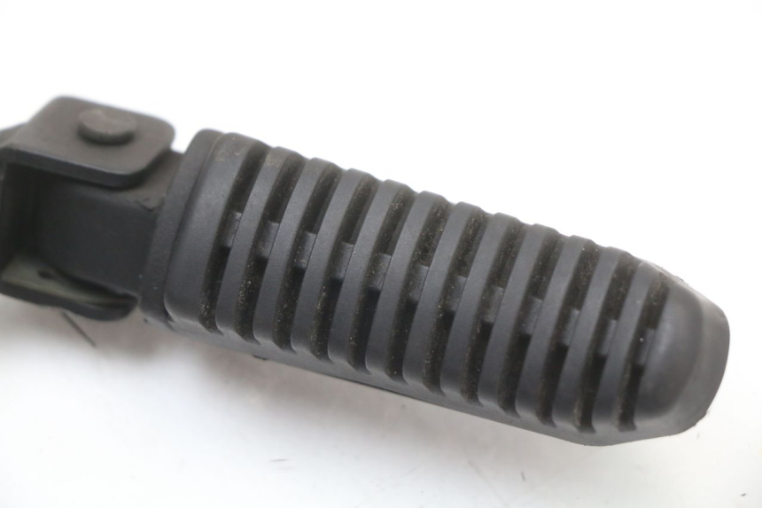 photo de REAR RIGHT FOOTREST MOUNT ASTOR ORCAL 125 (2015 - 2017)
