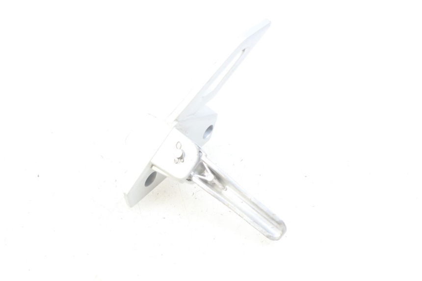 photo de RIGHT REAR FOOTREST MOUNTING PLATE PEUGEOT SPEEDFIGHT 3 AIR 50 (2009 - 2015)