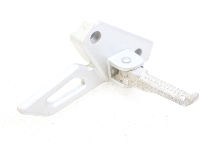 photo de RIGHT REAR FOOTREST MOUNTING PLATE PEUGEOT SPEEDFIGHT 3 AIR 50 (2009 - 2015)