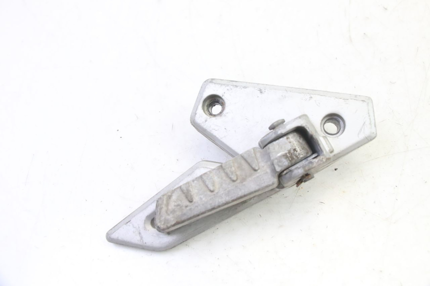 photo de RIGHT REAR FOOTREST MOUNTING PLATE PEUGEOT SPEEDFIGHT 3 AIR 50 (2009 - 2015)