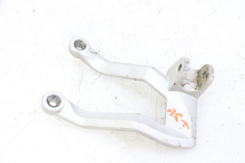 photo de REAR RIGHT FOOTREST MOUNT KTM SUPERENDURO R 950 (2005 - 2009)