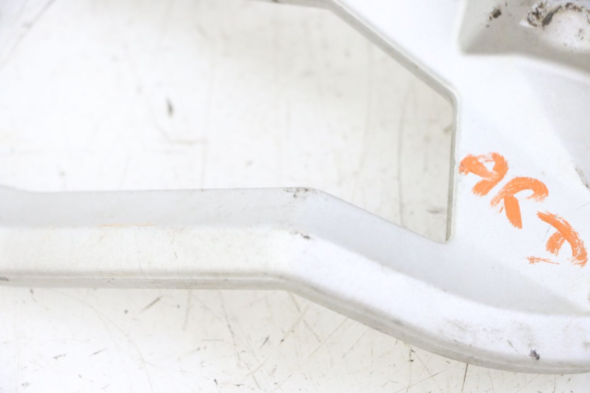 photo de REAR RIGHT FOOTREST MOUNT KTM SUPERENDURO R 950 (2005 - 2009)