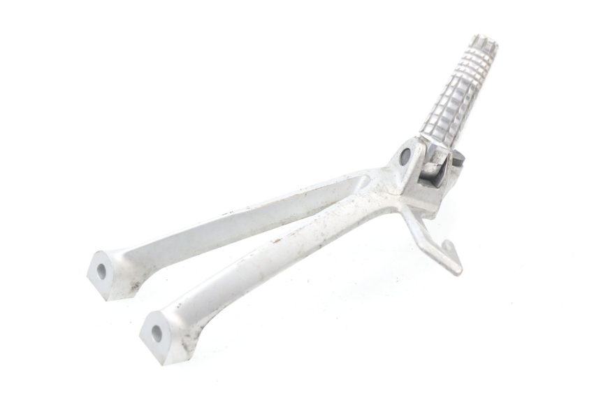 photo de REAR RIGHT FOOTREST MOUNT SUZUKI GSX-R GSXR 600 (2008 - 2010)