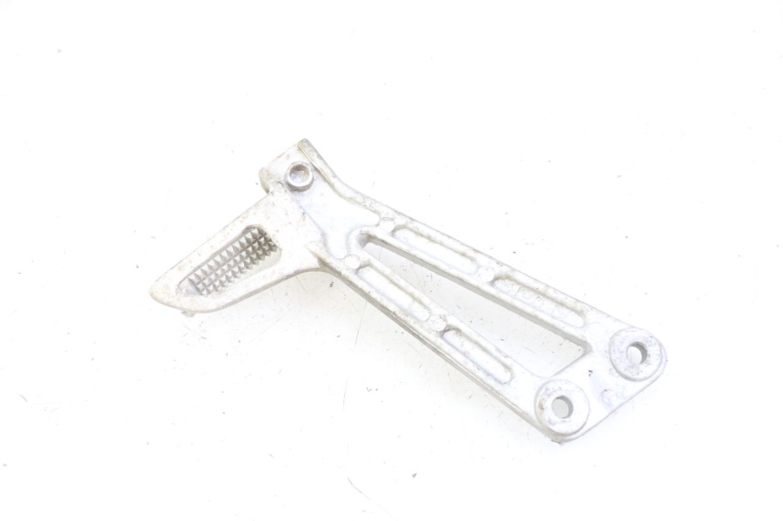 photo de RIGHT REAR FOOTREST MOUNTING PLATE YAMAHA TDR DELTABOX 125 (1993 - 2003)