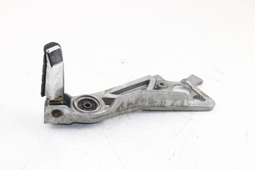 photo de REAR RIGHT FOOTREST MOUNT YAMAHA FZX FAZER 750 (1987 - 1998)