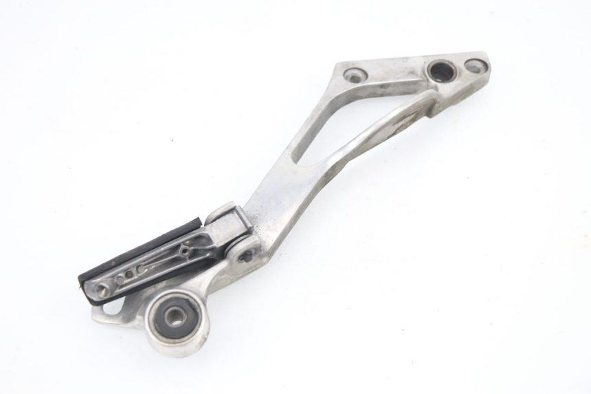 photo de REAR RIGHT FOOTREST MOUNT YAMAHA TDM 3VD 850 (1991 - 1995)