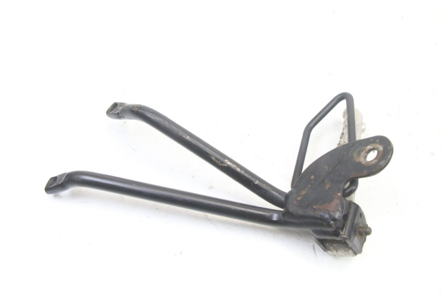 photo de REAR RIGHT FOOTREST MOUNT YAMAHA TZR 50 (2008 - 2016)