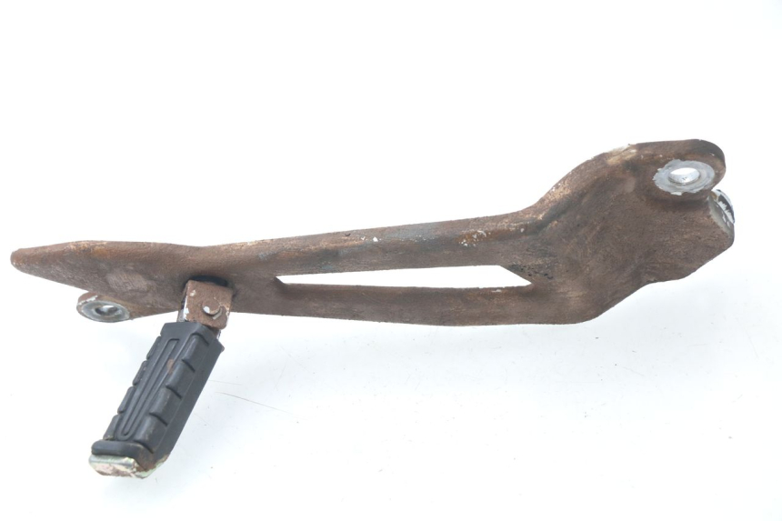 photo de REAR RIGHT FOOTREST MOUNT YAMAHA YBR 125 (2007 - 2009)