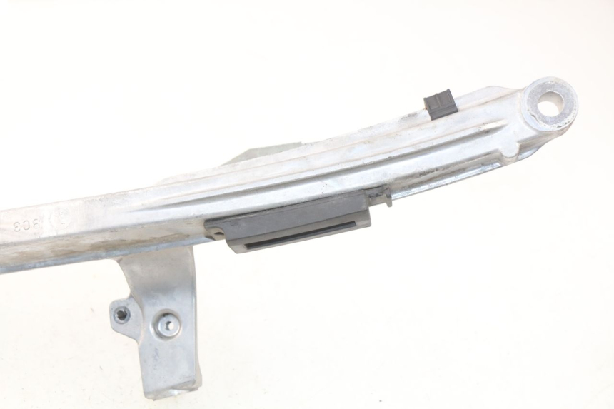 photo de REAR RIGHT FOOTREST MOUNT YAMAHA YP T-MAX TMAX 530 (2017 - 2020)