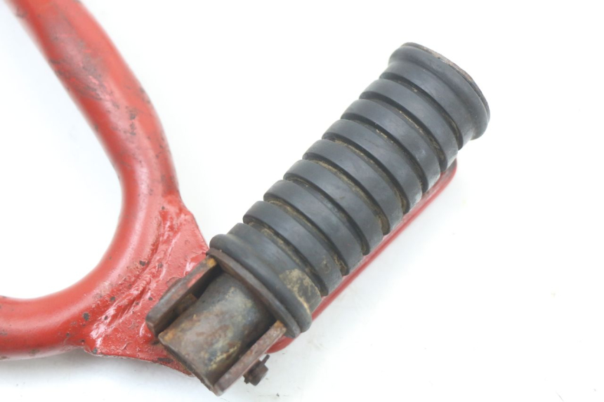 photo de REAR LEFT FOOTREST BRACKET YAMAHA DTLC 125 (1982 - 1987)