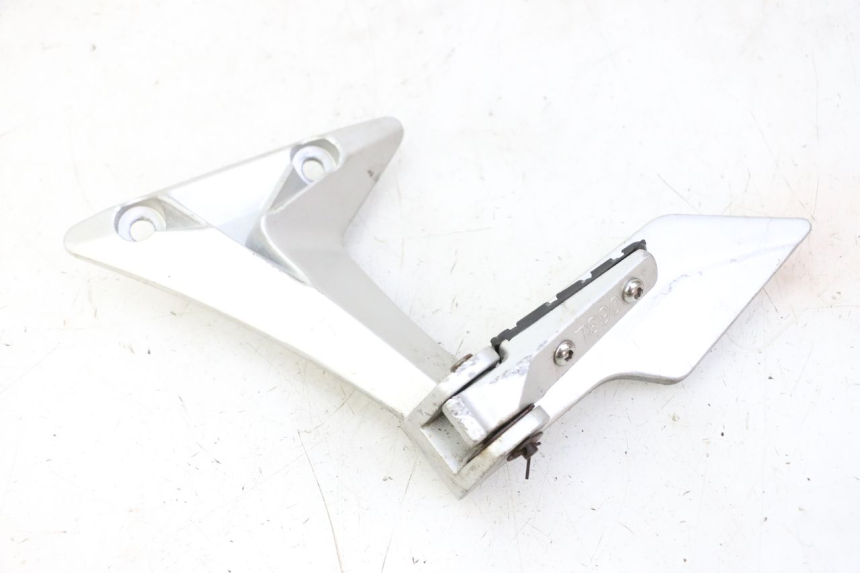 photo de REAR LEFT FOOTREST MOUNT STAHO FH 50 (2018 - 2019)