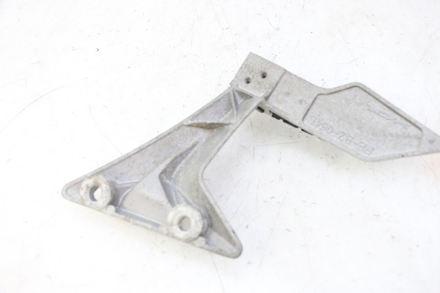 photo de REAR LEFT FOOTREST MOUNT STAHO FH 50 (2018 - 2019)