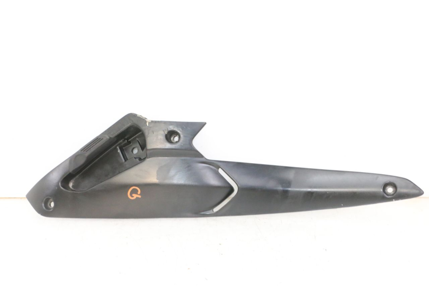 photo de REAR LEFT FOOTREST MOUNT GILERA NEXUS 300 (2008 - 2013)