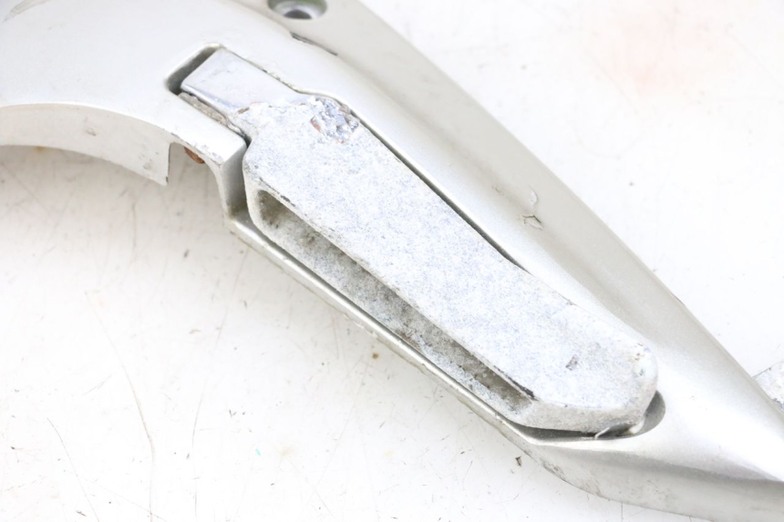 photo de REAR LEFT FOOTREST MOUNT JM MOTORS GTS 125 (2015 - 2019) - Distinctive features