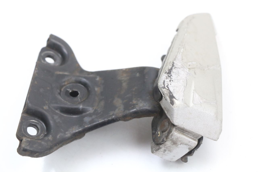photo de REAR LEFT FOOTREST MOUNT HONDA SH ABS 125 (2012 - 2017)
