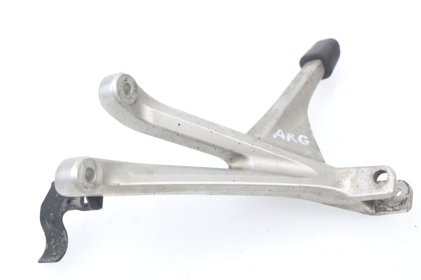 photo de REAR LEFT FOOTREST MOUNT HONDA VFR F 1200 (2010 - 2015)