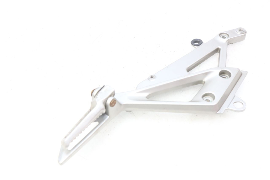 photo de LEFT REAR FOOTREST MOUNT HONDA INTEGRA NC D 750 (2016 - 2018)