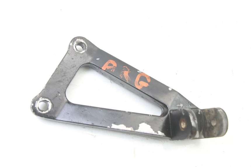 photo de REAR LEFT FOOTREST MOUNT KAWASAKI ZR7 ZR-7 S 750 (1999 - 2004)