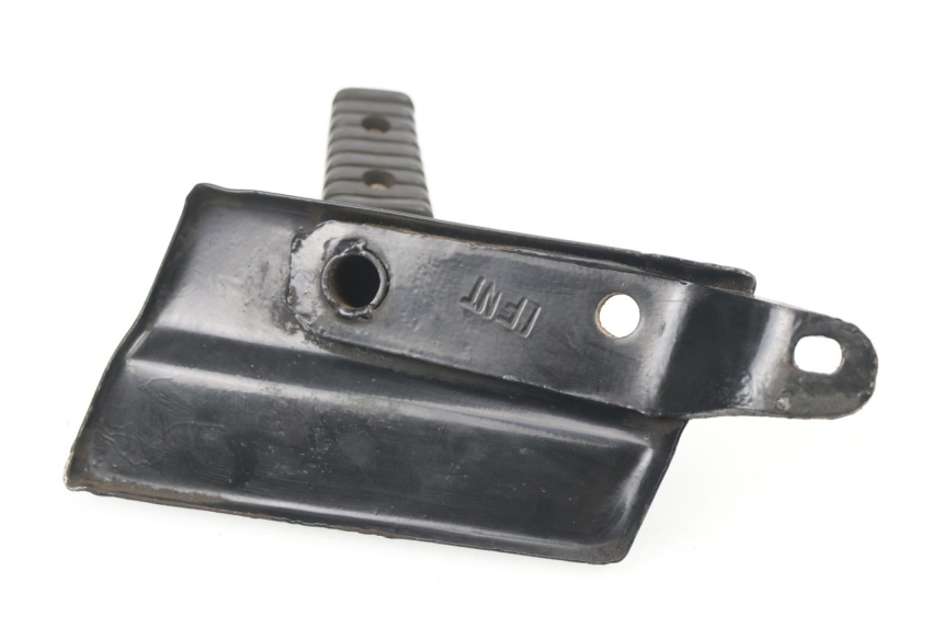 photo de REAR LEFT FOOTREST MOUNT LIFAN ROYAL KING 250 (2011 - 2019)