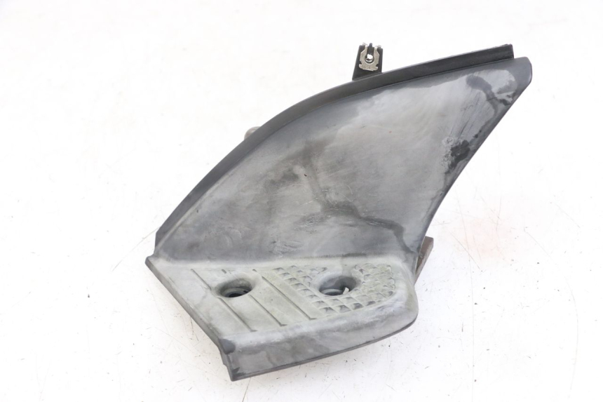 photo de LEFT REAR FOOTREST MOUNTING PLATE MBK STUNT NAKED 50 (2004 - 2018)