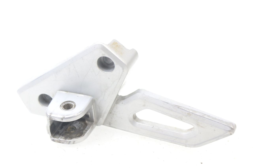 photo de LEFT REAR FOOTREST MOUNTING PLATE PEUGEOT SPEEDFIGHT 3 AIR 50 (2009 - 2015)