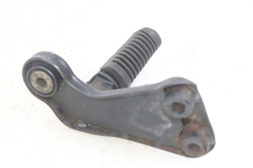 photo de REAR LEFT FOOTREST BRACKET YAMASAKI ROADSTER 50 (2013 - 2018)