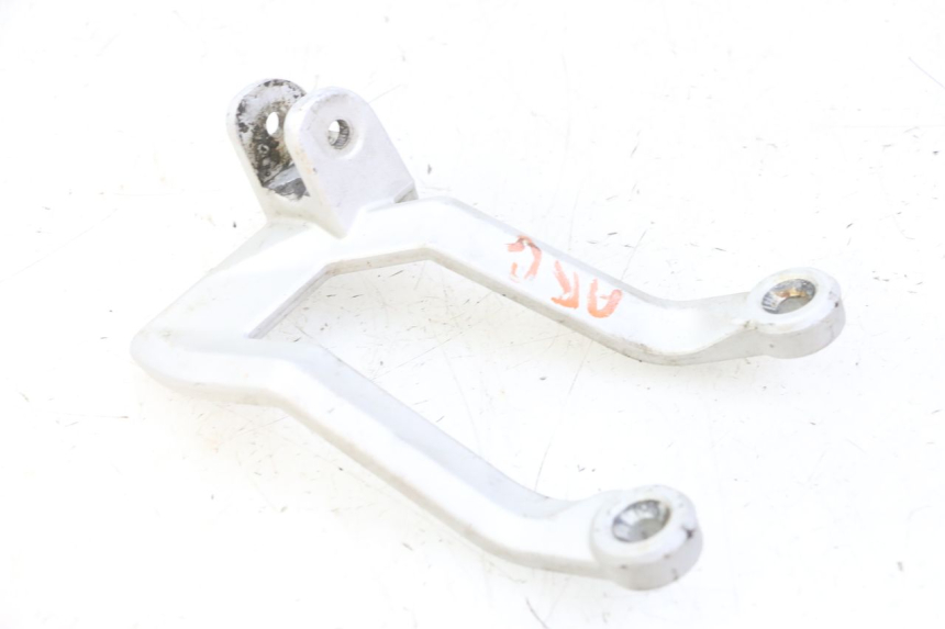 photo de REAR LEFT FOOTREST MOUNT KTM SUPERENDURO R 950 (2005 - 2009)