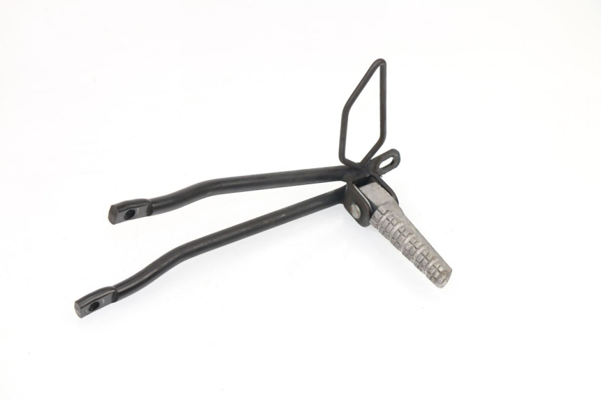 photo de REAR LEFT FOOTREST MOUNT APRILIA TUONO 125 (2003 - 2005)