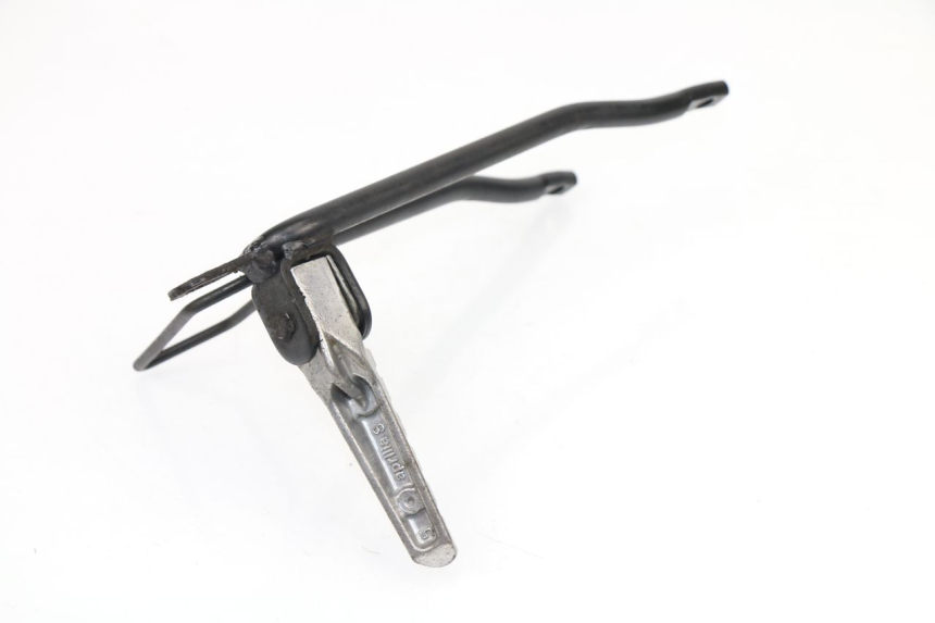 photo de REAR LEFT FOOTREST MOUNT APRILIA TUONO 125 (2003 - 2005)