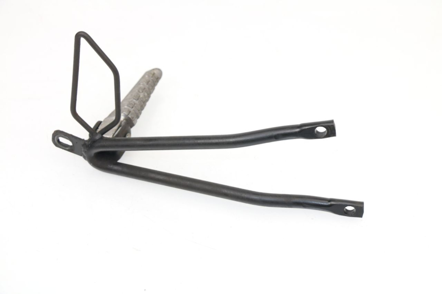 photo de REAR LEFT FOOTREST MOUNT APRILIA TUONO 125 (2003 - 2005)