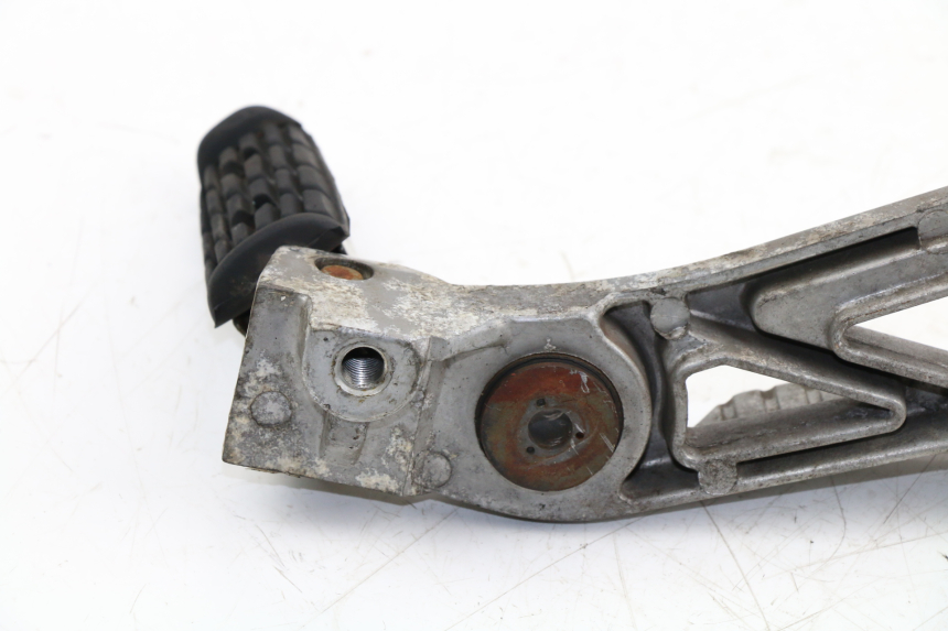 photo de REAR LEFT FOOTREST MOUNT YAMAHA FZX FAZER 750 (1987 - 1998)