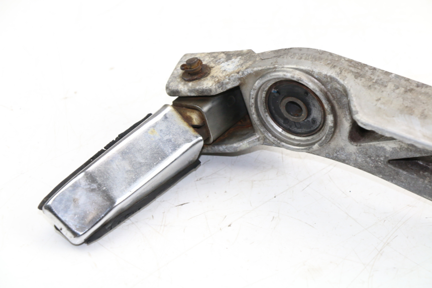 photo de REAR LEFT FOOTREST MOUNT YAMAHA FZX FAZER 750 (1987 - 1998)