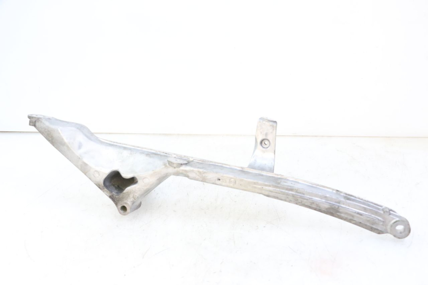photo de REAR LEFT FOOTREST MOUNT YAMAHA YP T-MAX TMAX 530 (2017 - 2020)