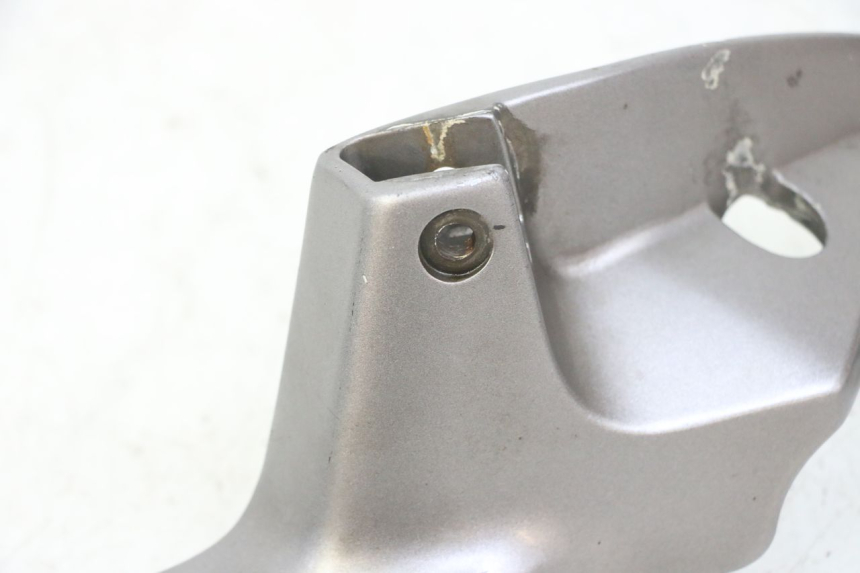 photo de FRONT RIGHT FOOTREST MOUNT HONDA NTV DEAUVILLE ABS 700 (2007 - 2016)