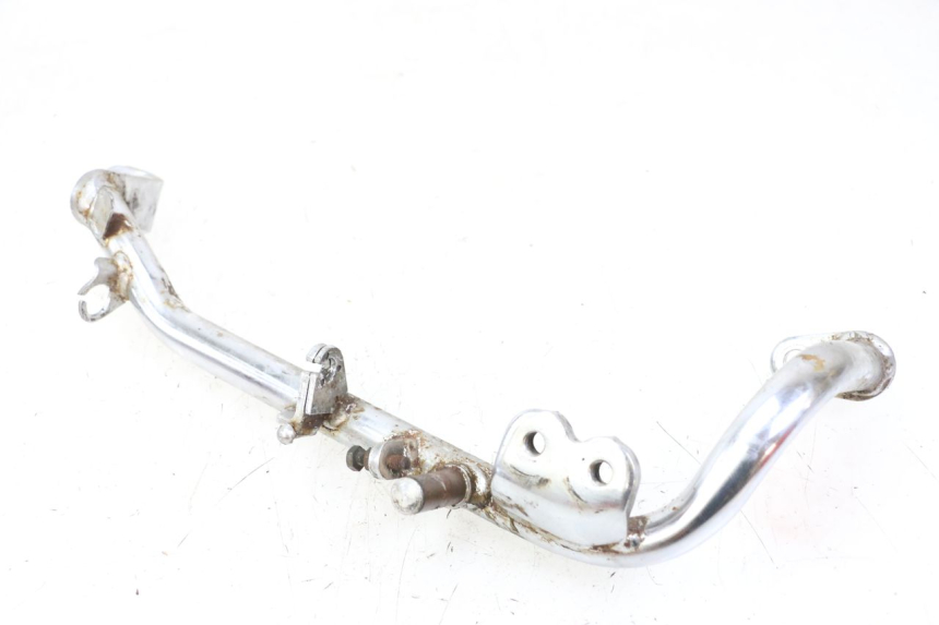 photo de FRONT RIGHT FOOTREST MOUNT YAMAHA XV VIRAGO 535 (1988 - 2004)