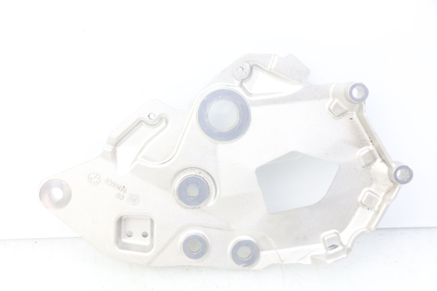 photo de FRONT LEFT FOOTREST MOUNT BMW F GS K81 850 (2018 - 2023)