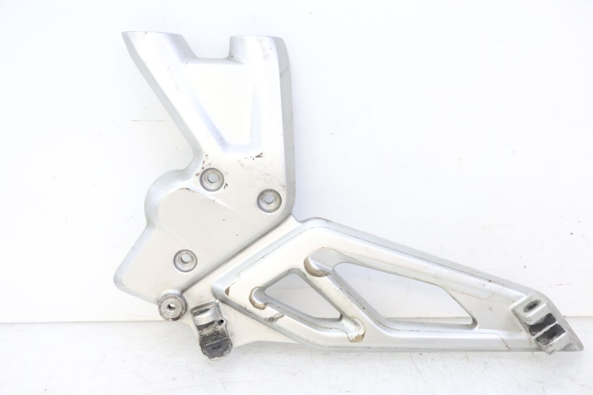 photo de FRONT LEFT FOOTREST MOUNT BMW G310 R 310 (2016 - 2020)