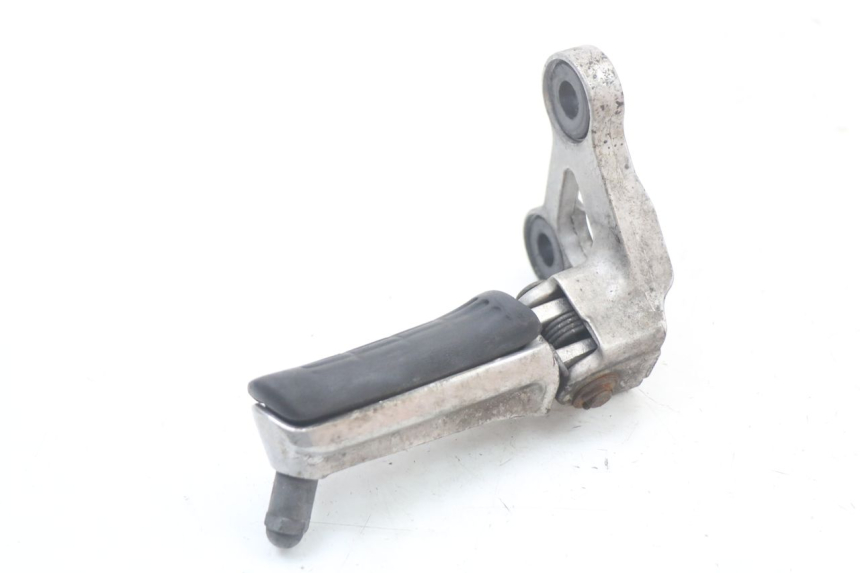 photo de FRONT LEFT FOOTREST MOUNT HONDA CBR F 1000 (1993 - 1996)