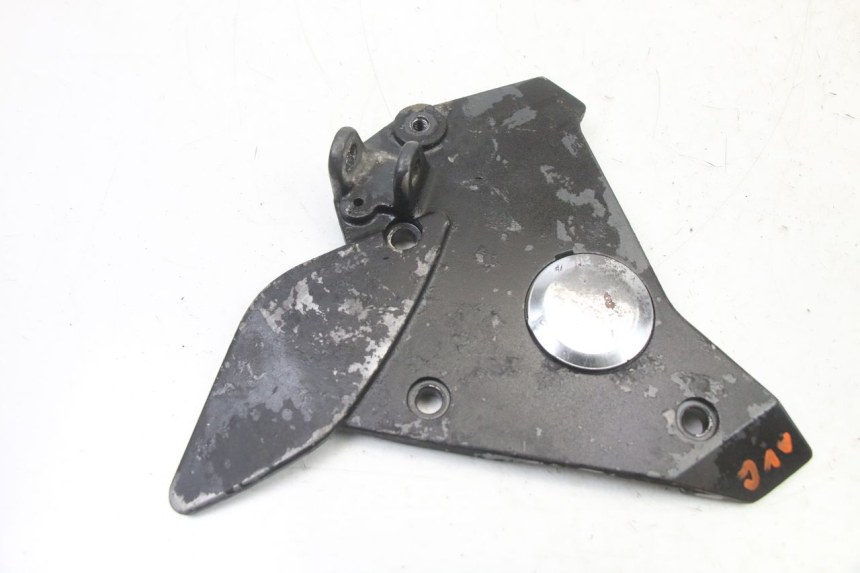photo de FRONT LEFT FOOTREST MOUNT KAWASAKI ZR7 ZR-7 S 750 (1999 - 2004)