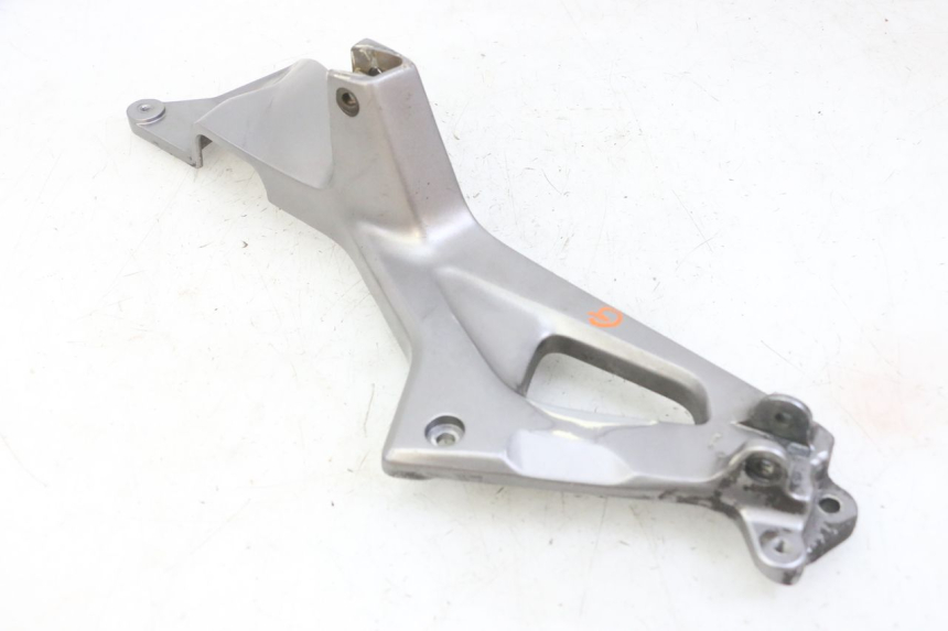 photo de FRONT LEFT FOOTREST MOUNT HONDA NTV DEAUVILLE ABS 700 (2007 - 2016)