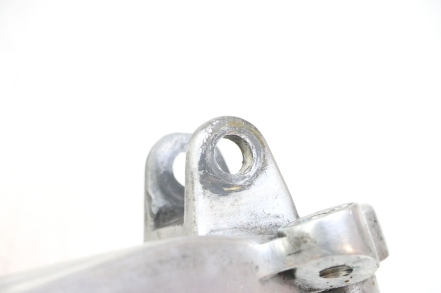 photo de LEFT FRONT FOOTREST BRACKET HONDA NTV DEAUVILLE 650 (1998 - 2001)