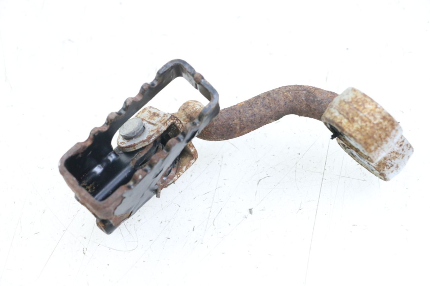 photo de LEFT FRONT FOOTREST BRACKET HYOSUNG XRX 125 (2000 - 2008)