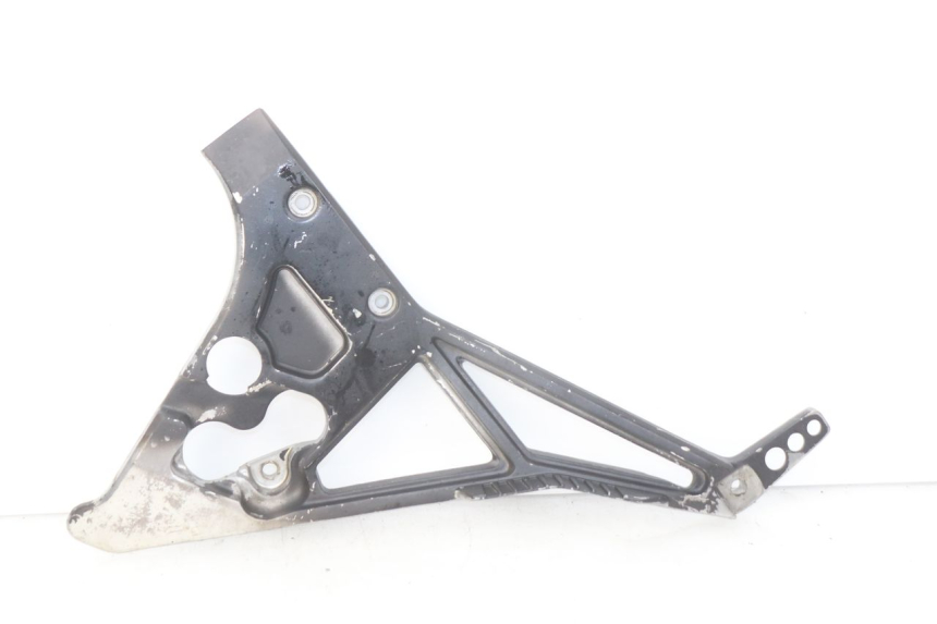 photo de LEFT FRONT FOOTREST BRACKET YAMAHA FJ 3CX 1200 (1986 - 1996)