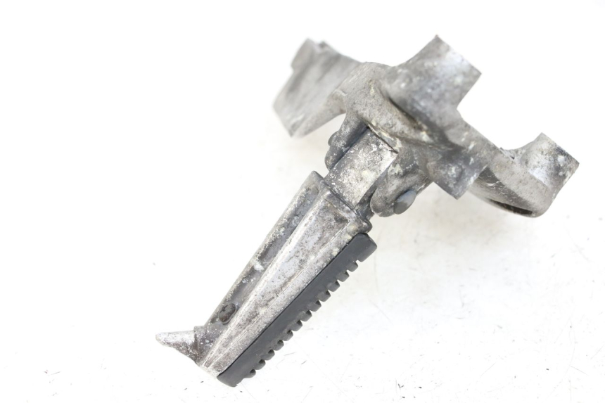 photo de FRONT LEFT FOOTREST MOUNT YAMAHA XJ600 XJ DIVERSION 600 (1992 - 1997)