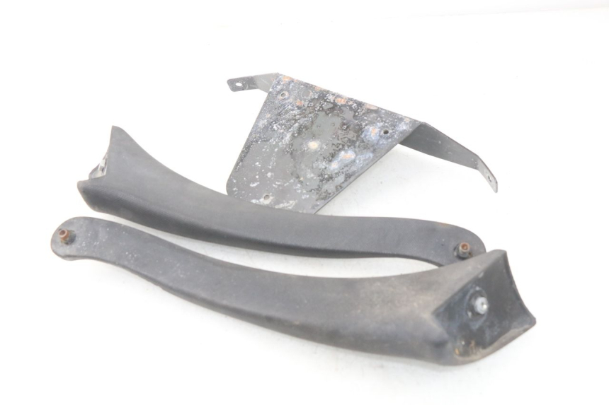 photo de PLATE TOP BOX PIAGGIO SKIPPER 125 (2000 - 2004)