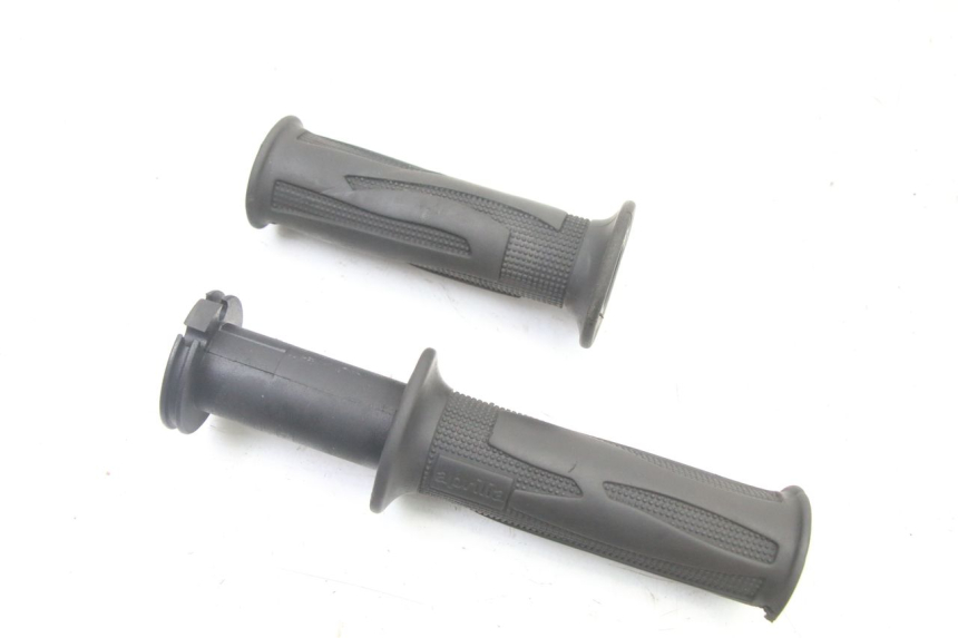 photo de THROTTLE GRIP APRILIA ATLANTIC 125 (2003 - 2009)