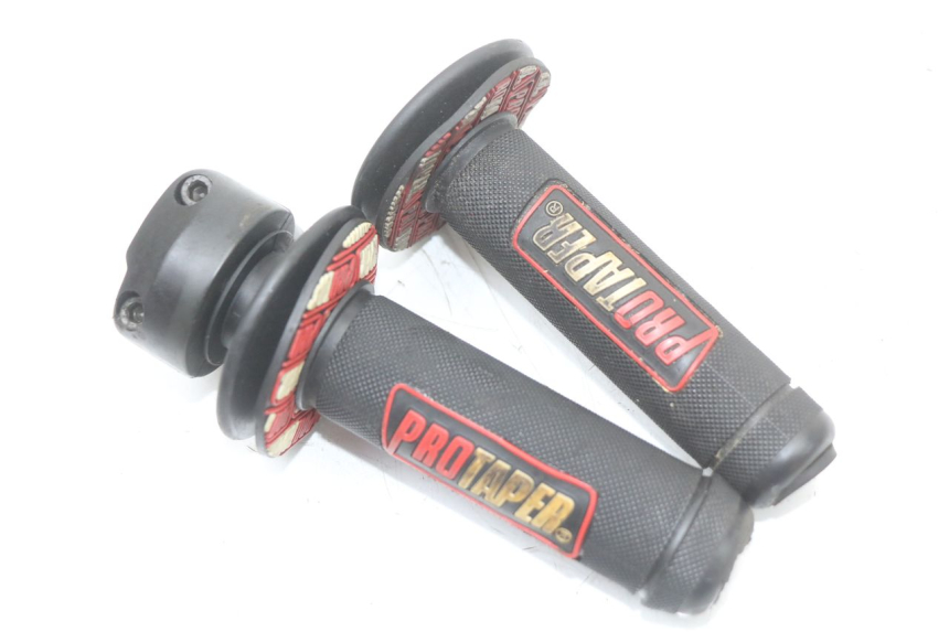 photo de THROTTLE GRIP APRILIA SR CARB LC 2T 50 (2004 - 2012)