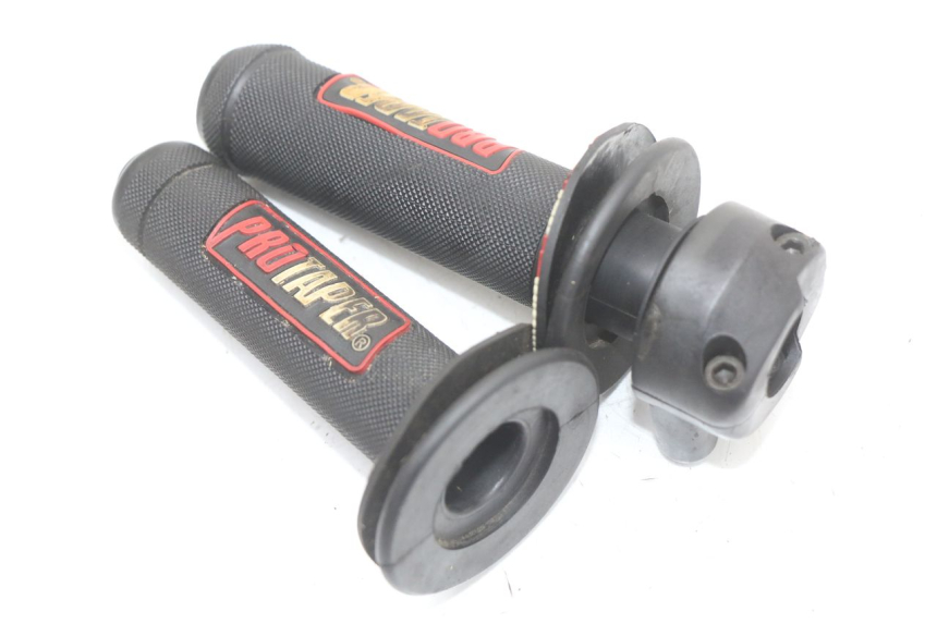 photo de THROTTLE GRIP APRILIA SR CARB LC 2T 50 (2004 - 2012)