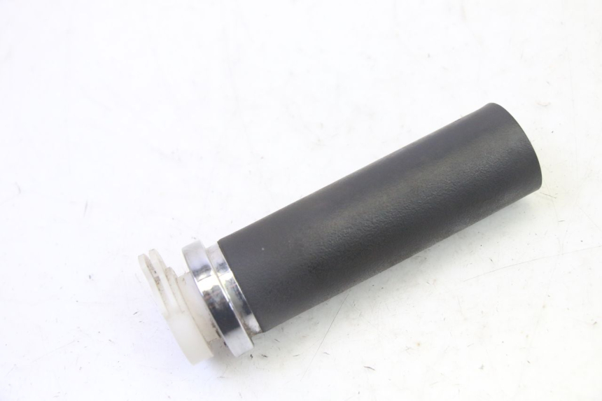 photo de THROTTLE GRIP HYOSUNG GV AQUILA 125 (2000 - 2004)